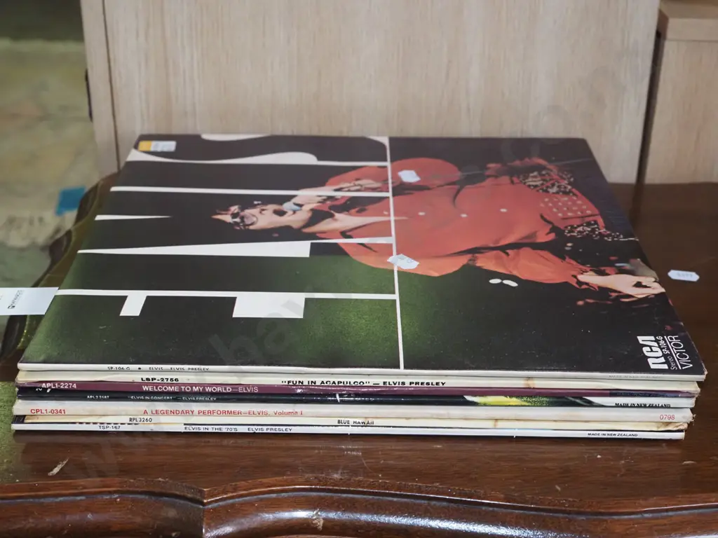LPs; Elvis Image 1++