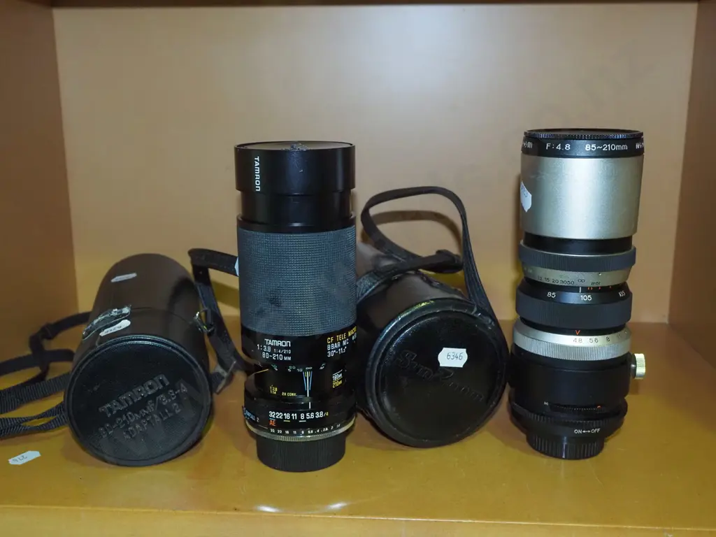 2x camera lenses and cases Image 1++