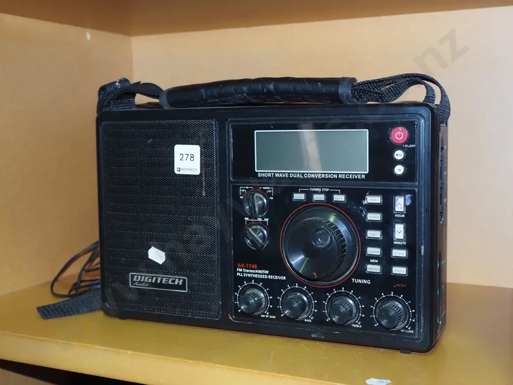 Digitech short wave receiver Image 1++