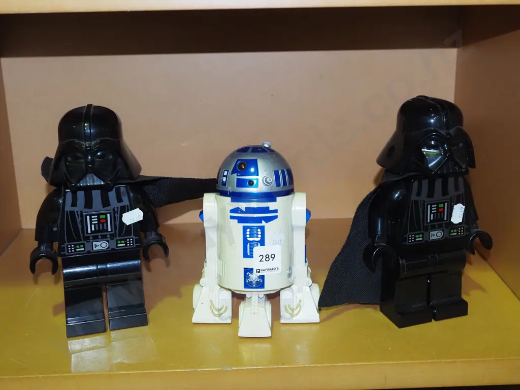 3x Star Wars figurines H200 Image 1++