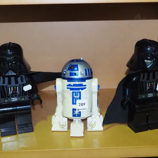 3x Star Wars figurines H200
