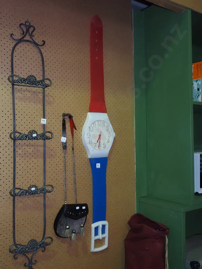 Swatch wall clock Image 1++