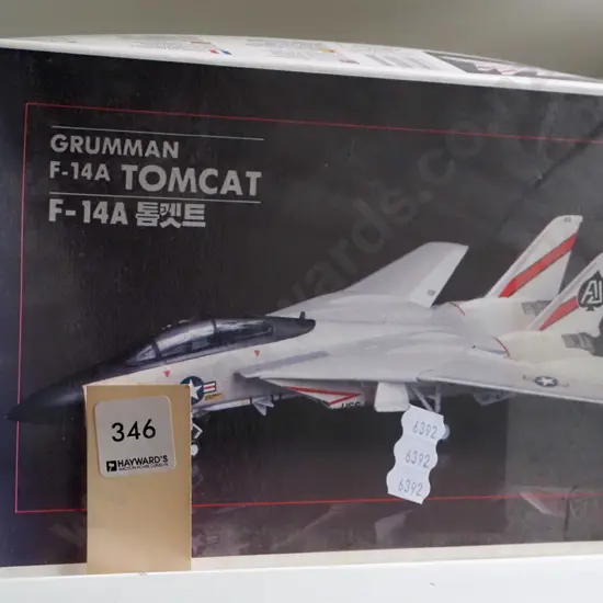 yet to be assembled model of a Tomcat