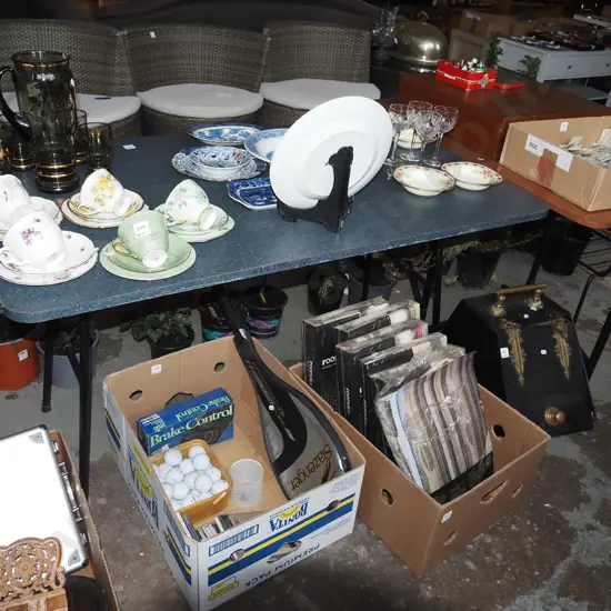 small formica top trestle table H680 W1200 D700