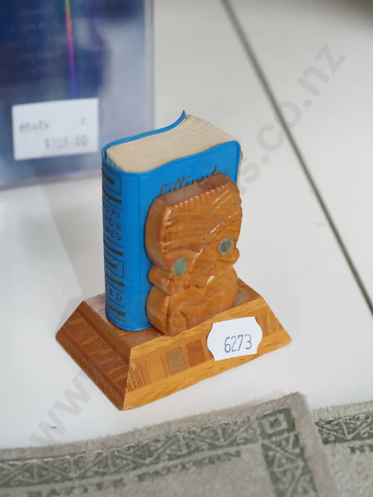NZ souvenir ware, writing case, letter rack, maori place names books Image 1++