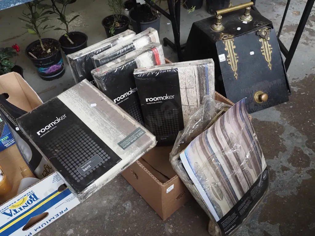 box; ready made curtains Image 1++