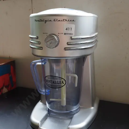 Nostalgia electric slushie maker