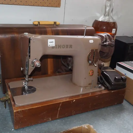 Singer table top sewing machine