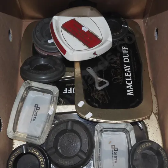 box; ashtrays etc