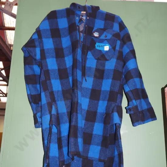 Swanndri 96cm checked  bush shirt