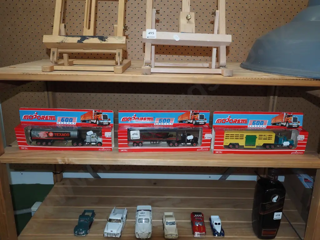 3x boxed diecast truck and trailer units Image 1++