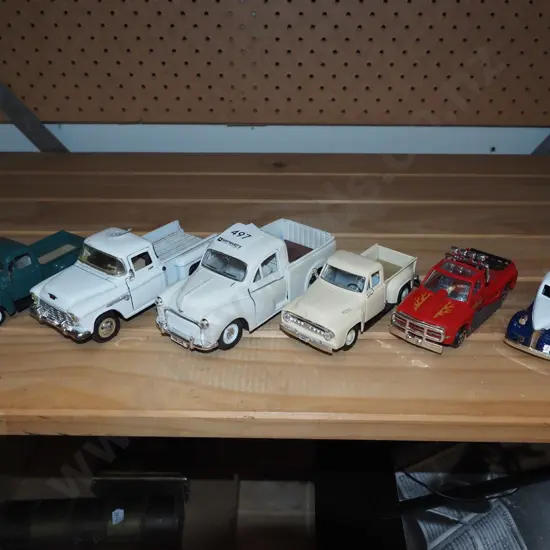 6x diecast model vehicles