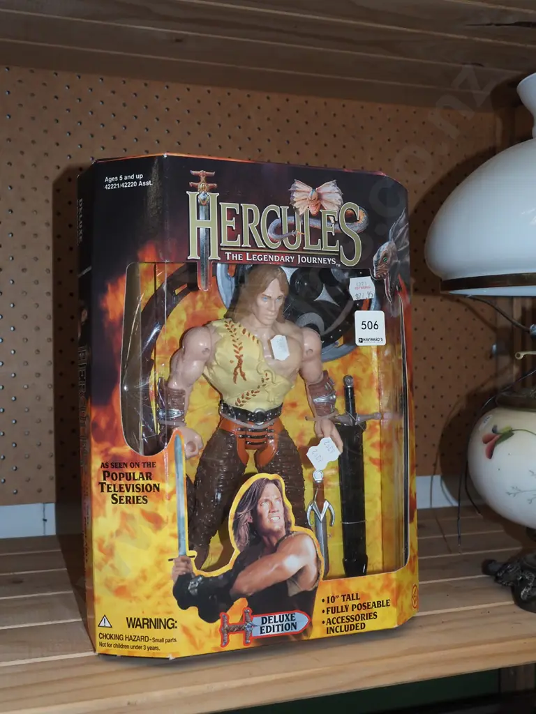 boxed Hercules figurine  - slight damage to box Image 1++