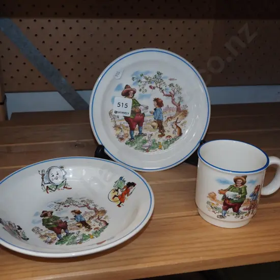 Crown Lynn bowl, cup, saucer