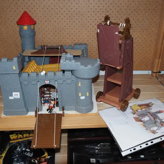 plastic clickies medieval castle play set