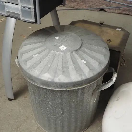 galvanised ash can