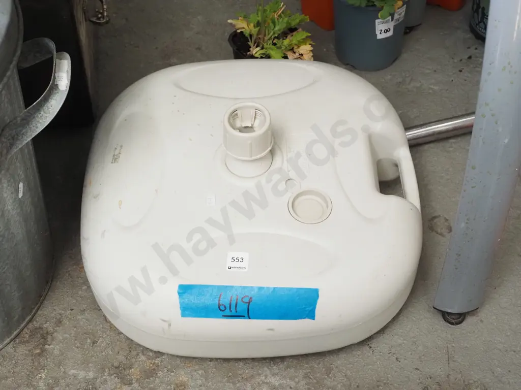 plastic sun umbrella stand Image 1++