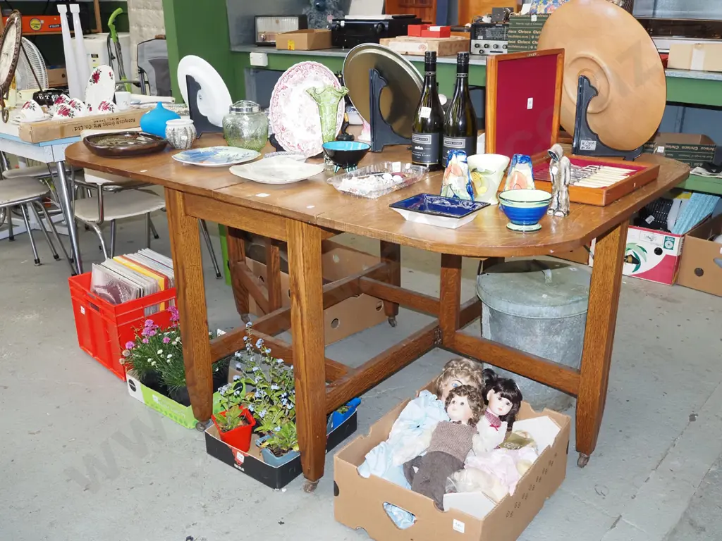 oak extending gate leg table H790 W1650 D960 Image 1++