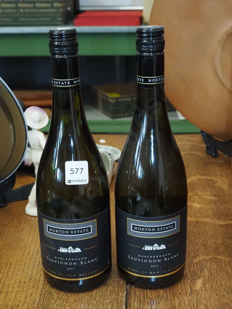 2x bottles of Morton Estate 2017 sauvignn blanc Image 1++