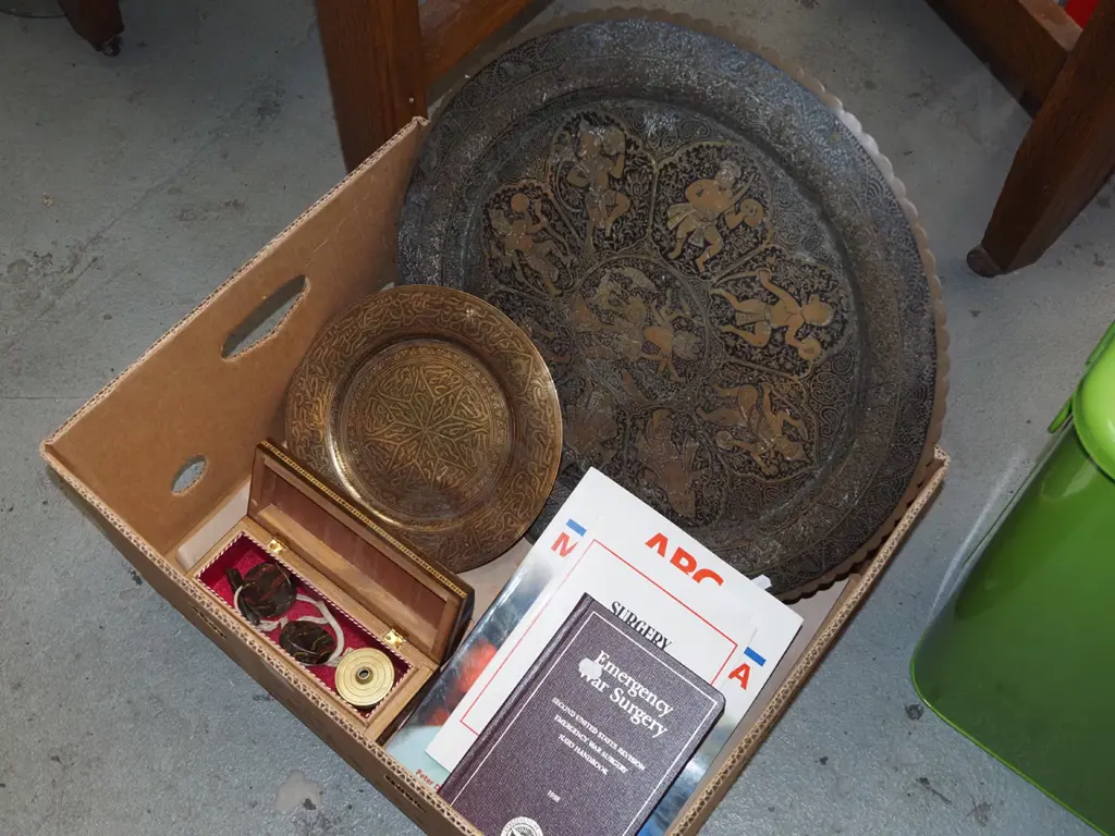 box; brass dish and tray, war surgery books etc Image 1++