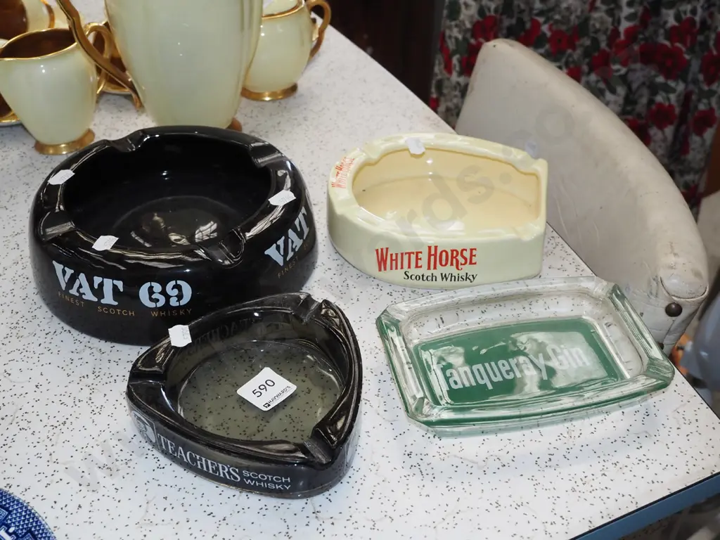 4x ashtrays Image 1++