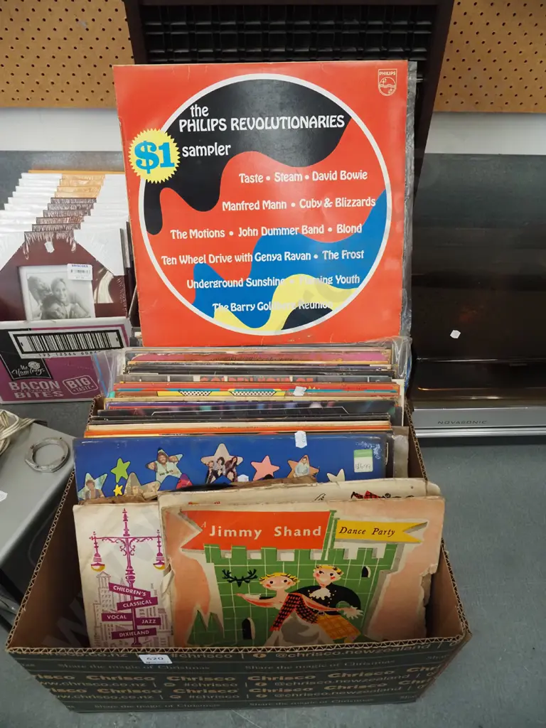 box; various LPs Image 1++