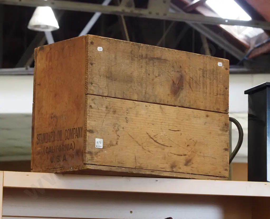 Gold Crown Gasoline wooden crate Image 1++