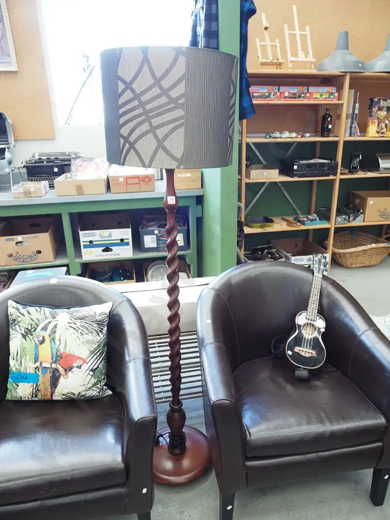 barley twist standard lamp Image 1++