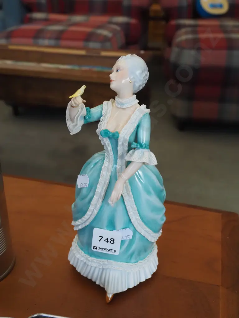 figurine - lady with budgie H200 Image 1++
