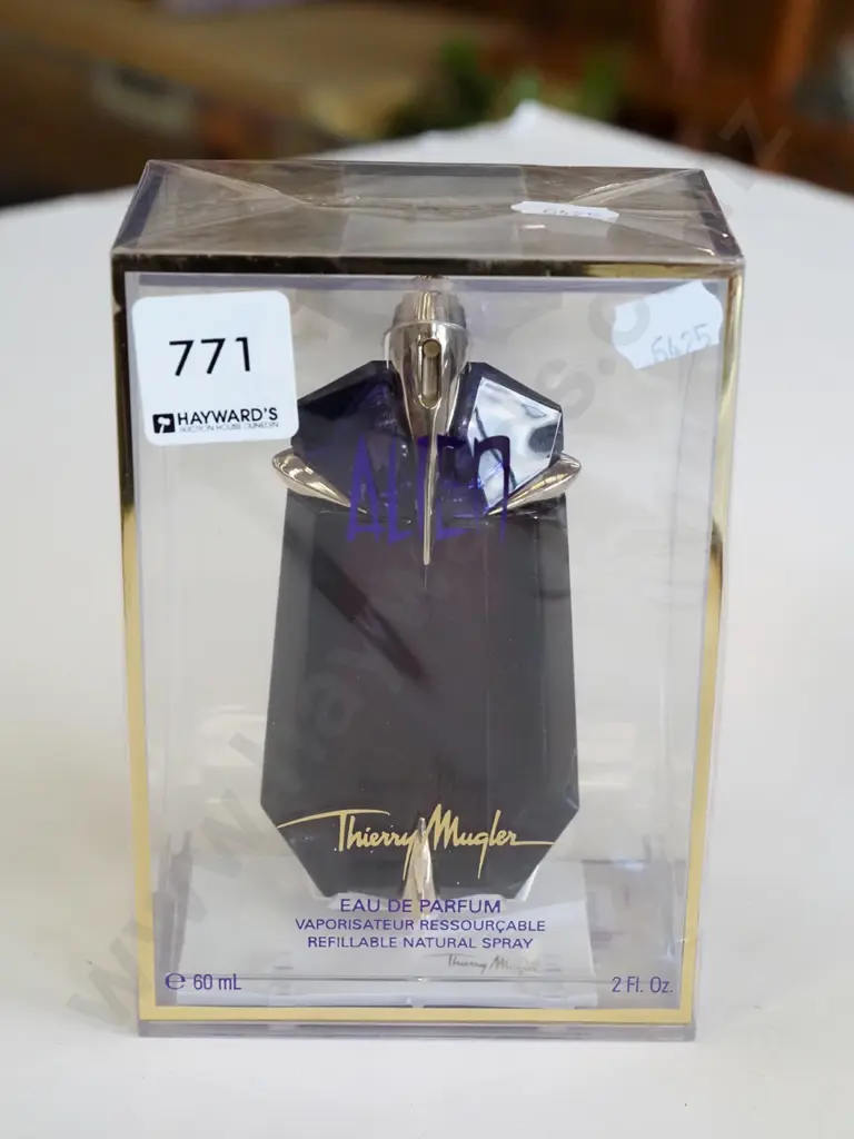 boxed Thierry Mugler Alien eau de parfum 60ml Image 1++