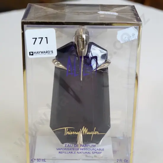 boxed Thierry Mugler Alien eau de parfum 60ml