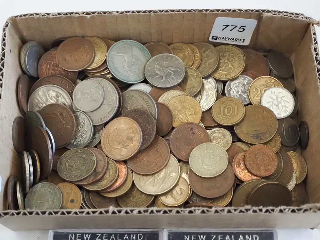box of coins Image 1++