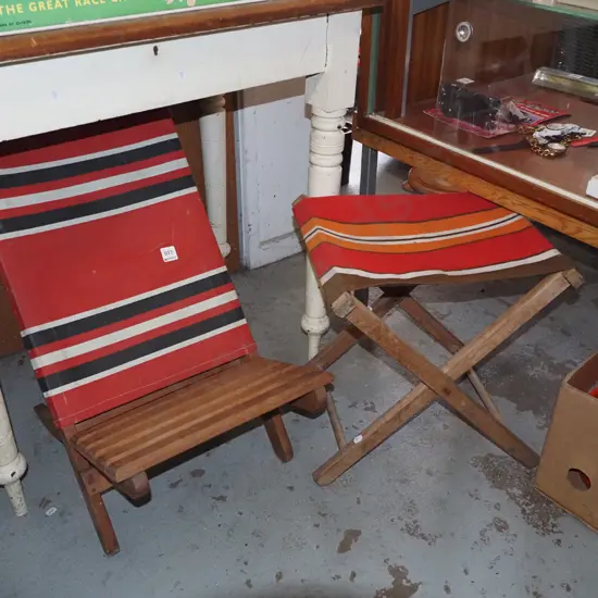 2x striped canvas seats 