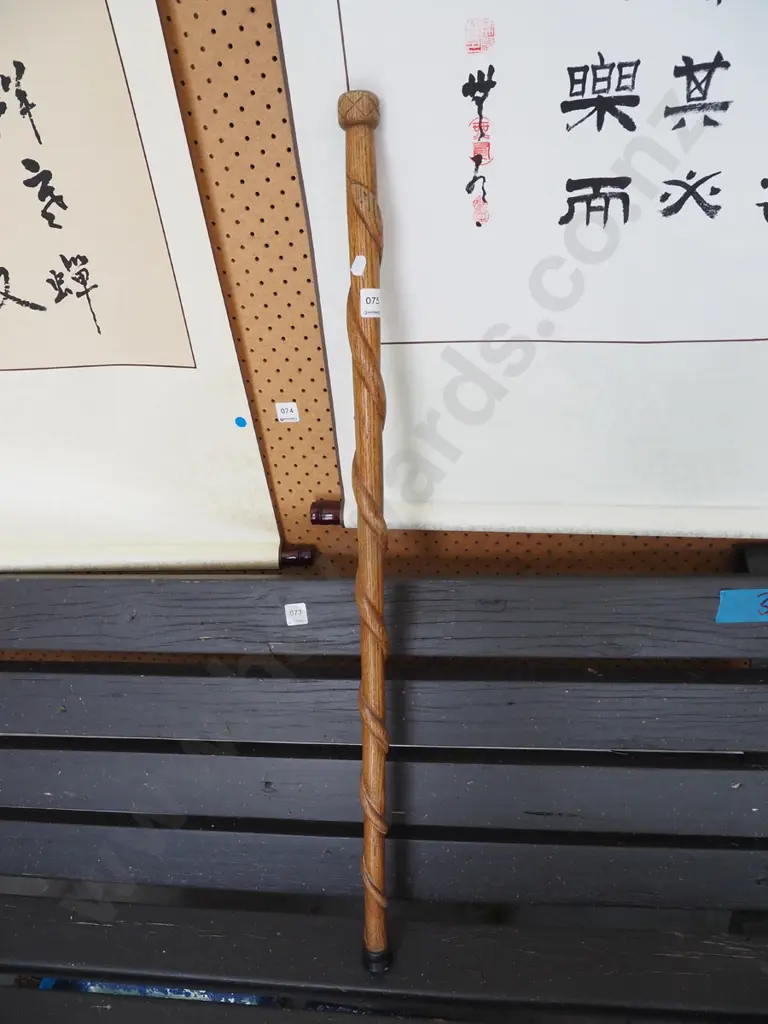 oak walking stick Image 1++