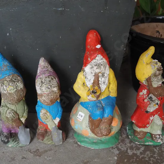 4x concrete garden gnomes H350
