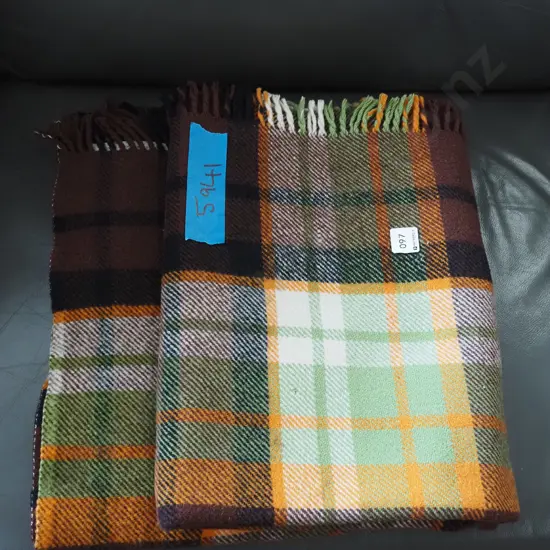 checked travel blanket