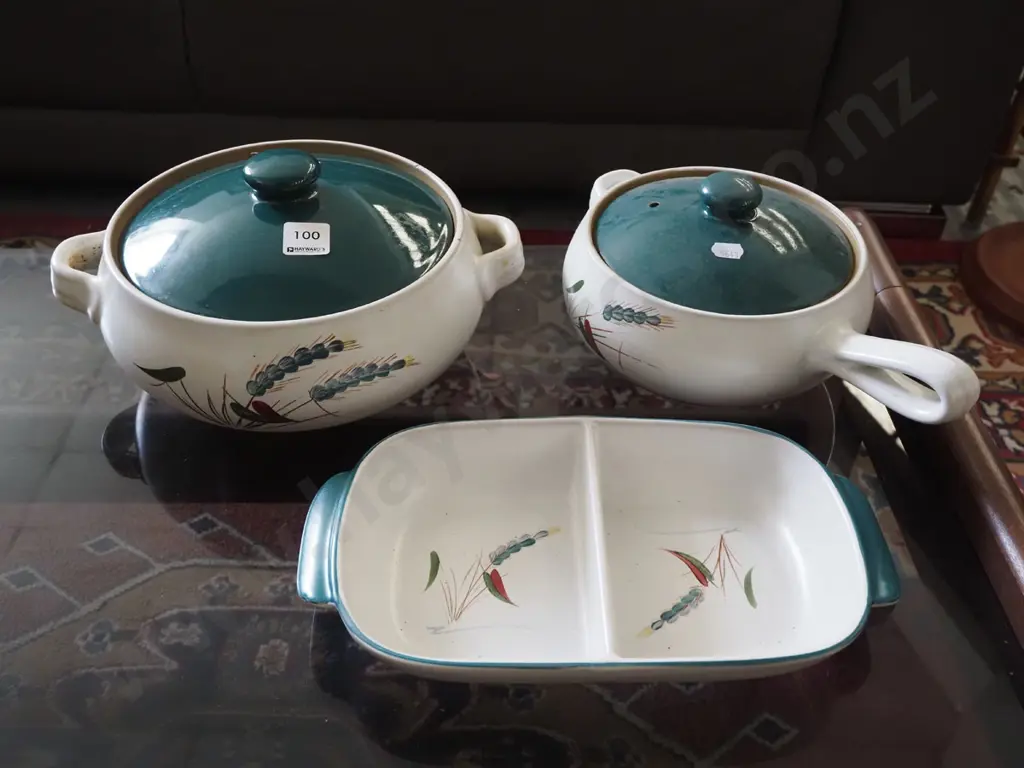 Denby green wheat casserole, lidded pot, baking dish Image 1++