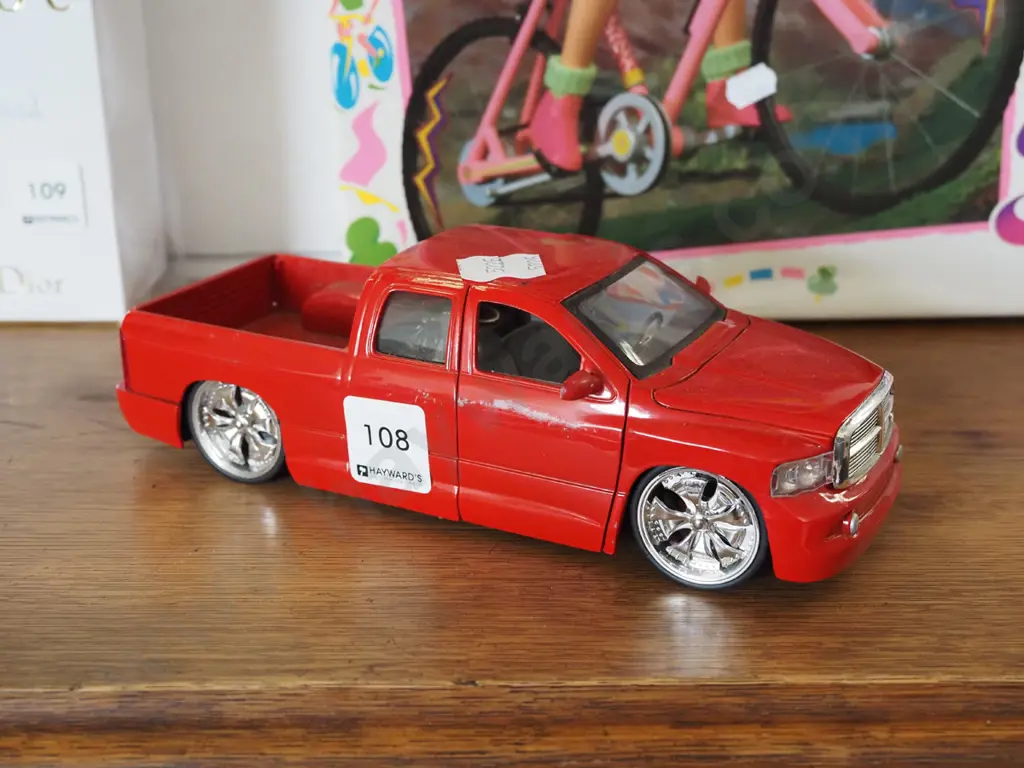 diecast Dodge Ram truck - some scuffing to paint Image 1++