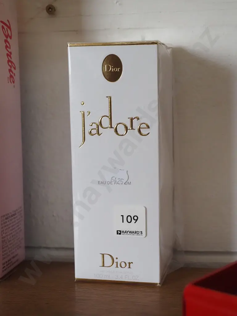 boxed as new Dior J'Adore eau de parfum 100ml Image 1++
