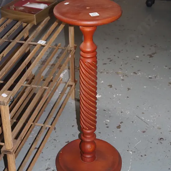 turned wooden jardiere stand H860
