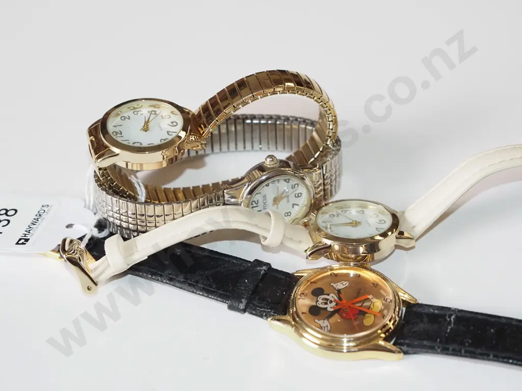 wristwatches Image 1++