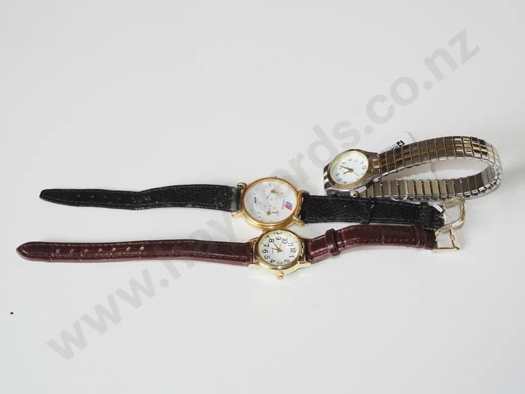 3x wristwatches Image 1++