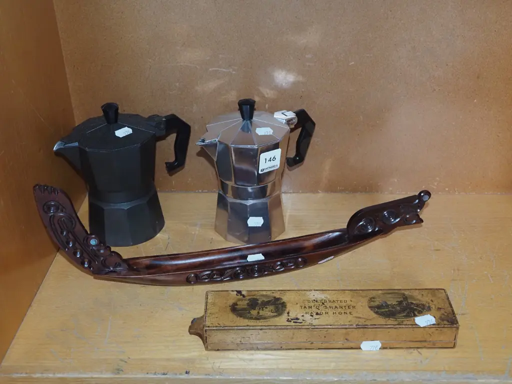 2x stove top espresso makers, carved waka, razor hone Image 1++