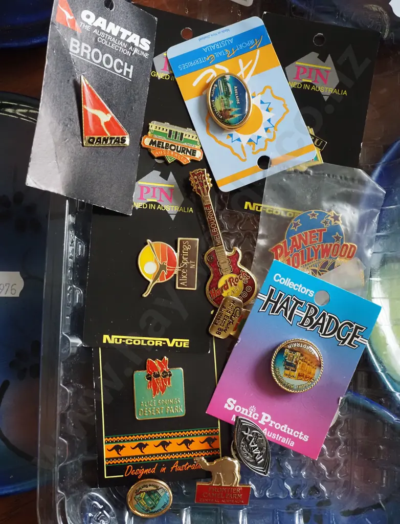 tray of various Australian badges Image 1++