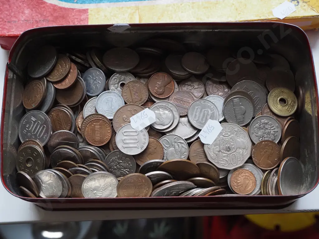 tray of coins Image 1++
