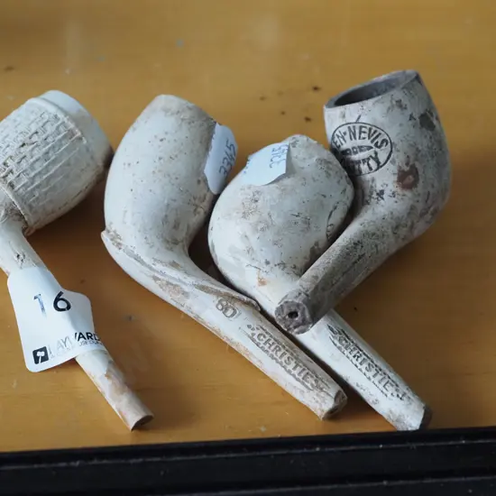 4x clay pipes