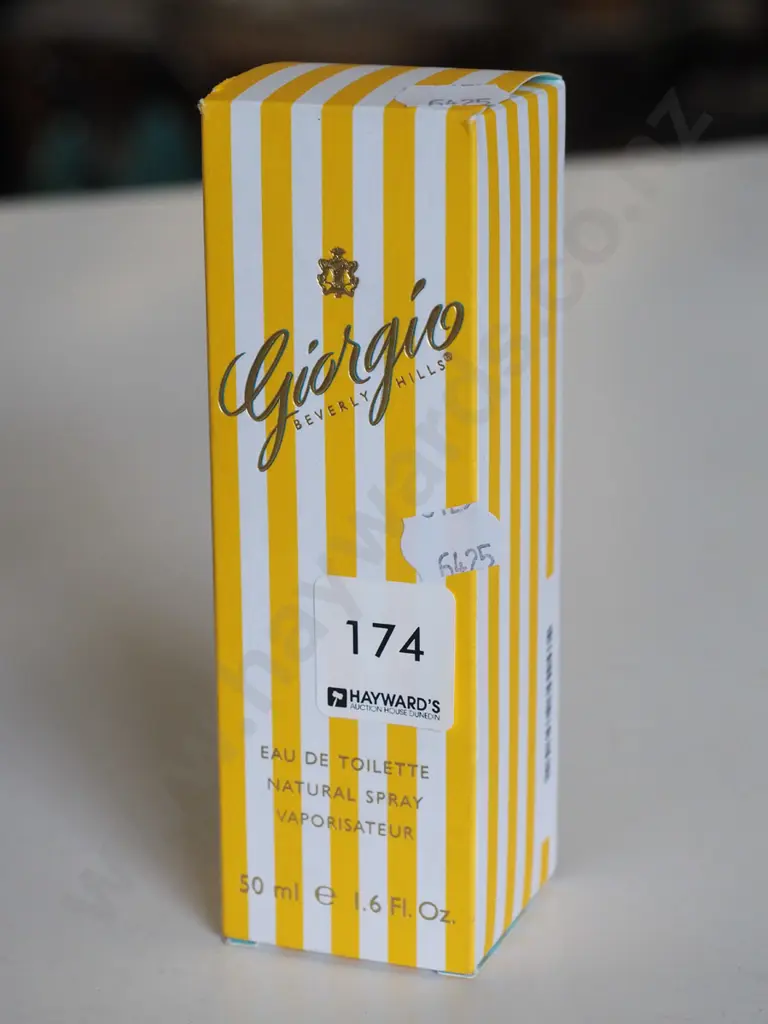 boxed as new Giorgio Beverley Hills eau de parfum 50ml Image 1++