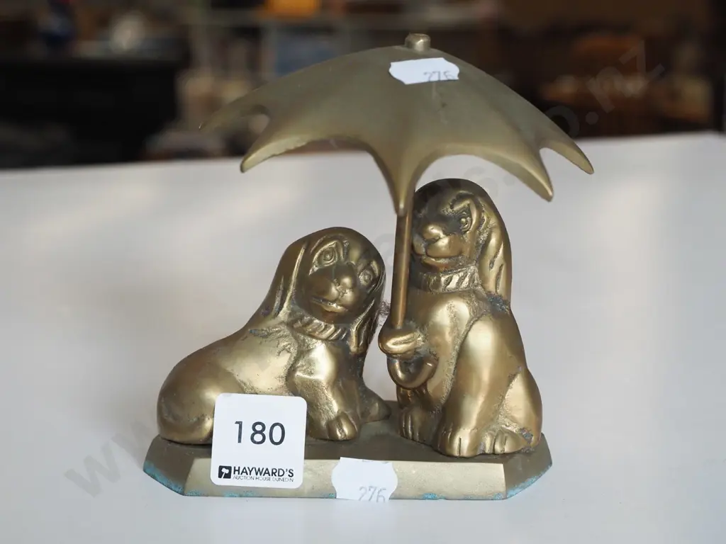 cast brass figurine - dogs with umbrellas H120 Image 1++