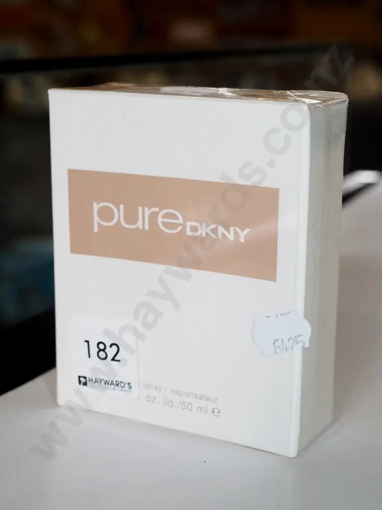 DKNY Pure scent spray 50ml Image 1++