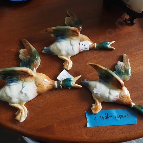 3x Japanese? wall mounted ducks - 2 have repairs